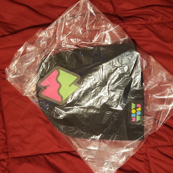 Meow Wolf Black Beanie NWT - Picture 2 of 2